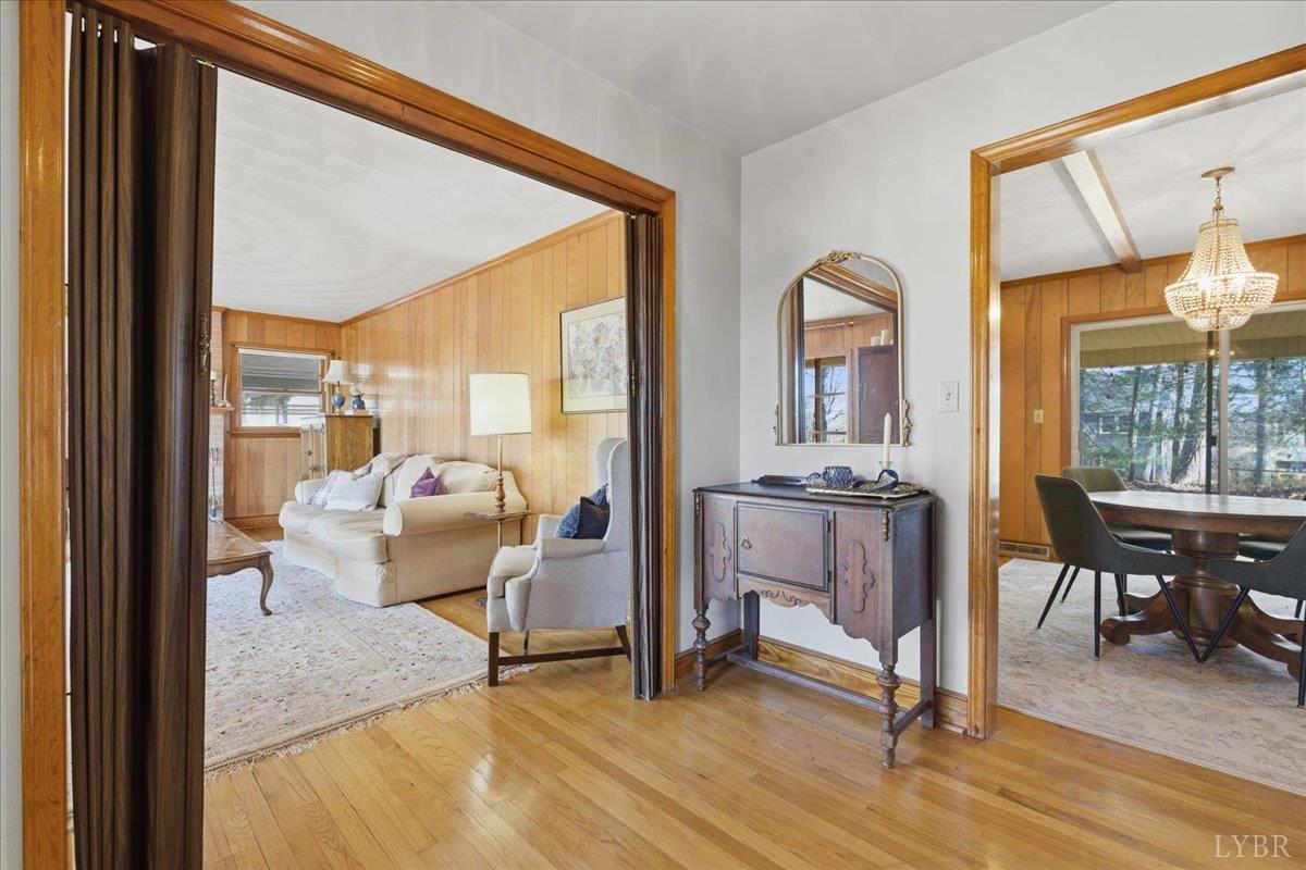 3241 Peaks Road Bedford, VA 24523 - Photo 5 of 40