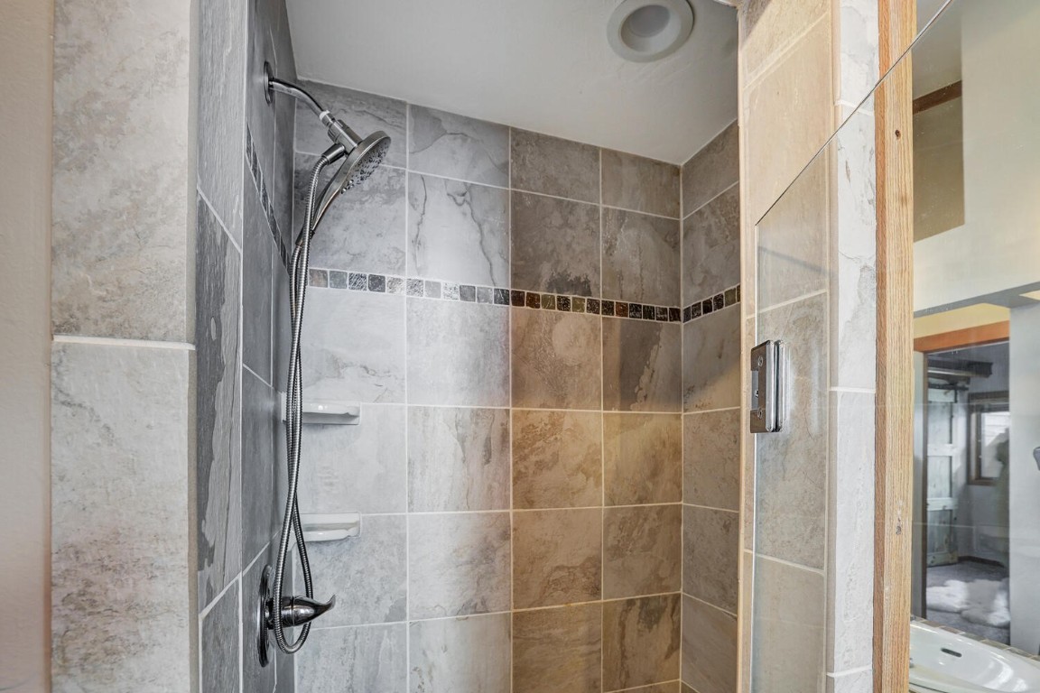 320 Tennis Club Road, Unit 1306 Keystone, CO 80435 - Photo 22 of 31 Gallery Image 22