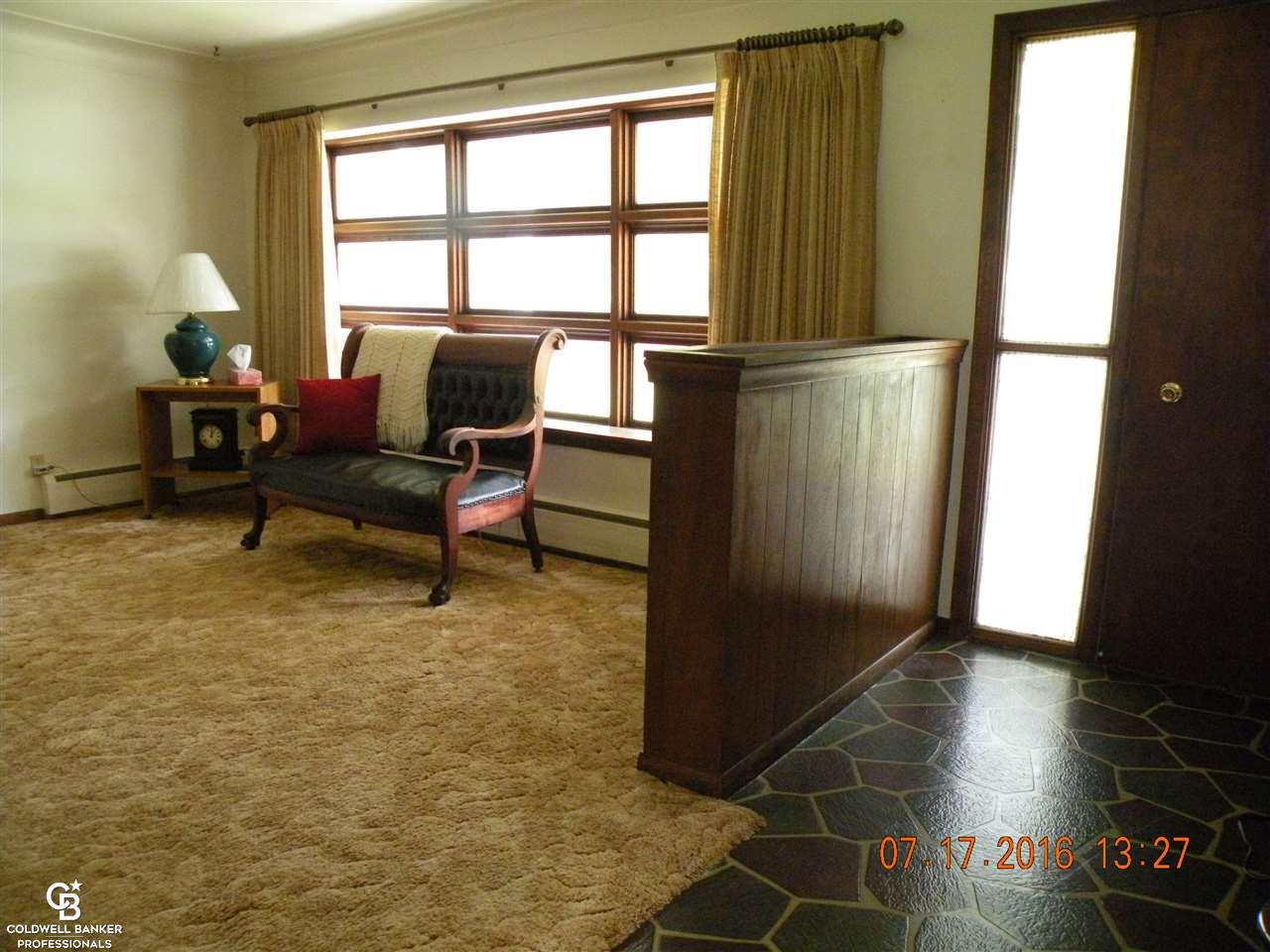 2406 Arlington Road Columbus, MI 48063 - Photo 4 of 26 31297420-3.JPG
