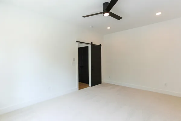 an empty room with an empty space