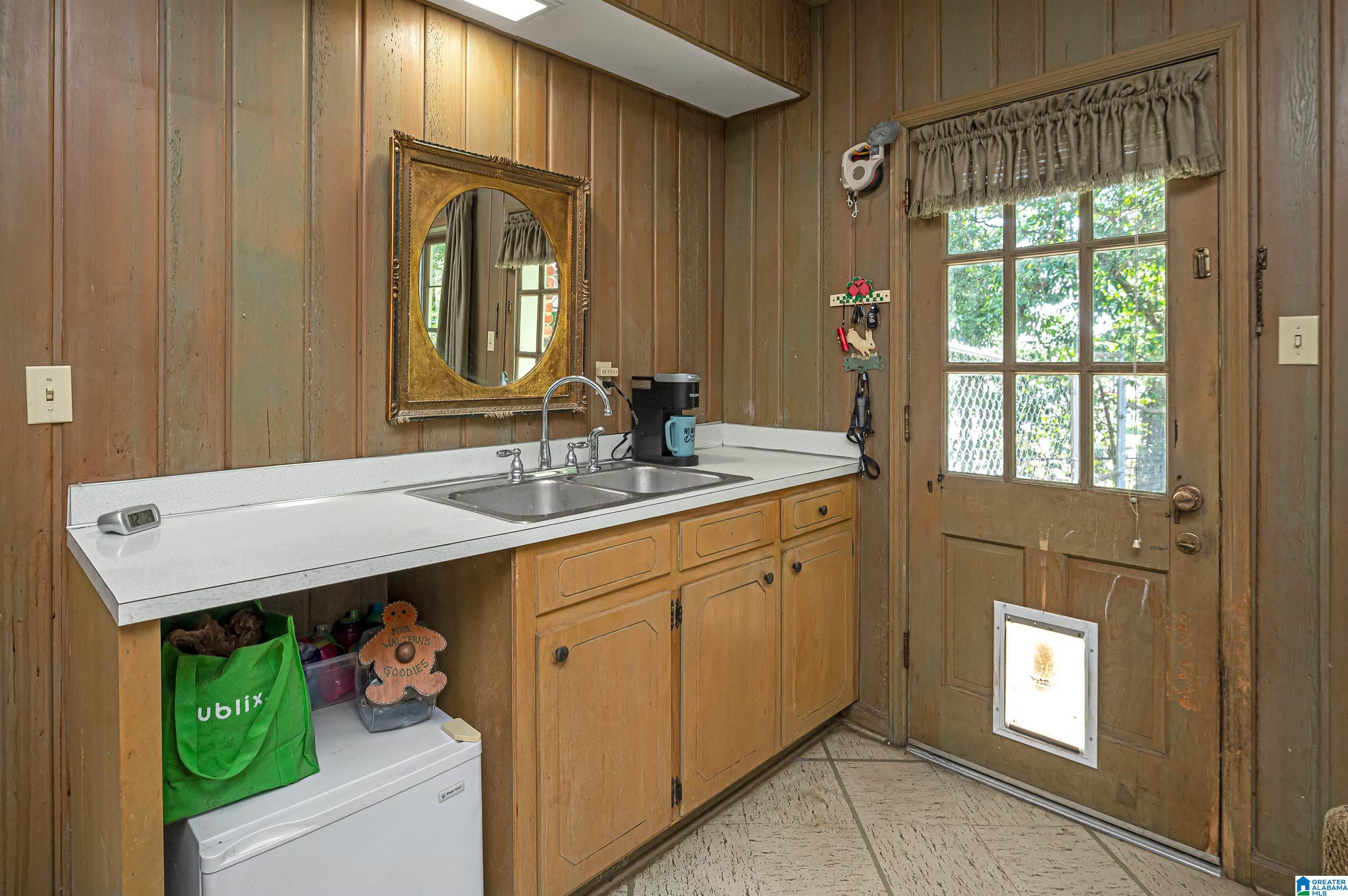 2469 Shades Crest Road Birmingham, AL 35216 - Photo 35 of 70