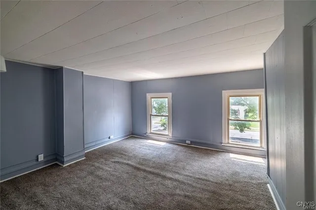 $1,200 | 348 Lenox Avenue, Oneida, NY 13421