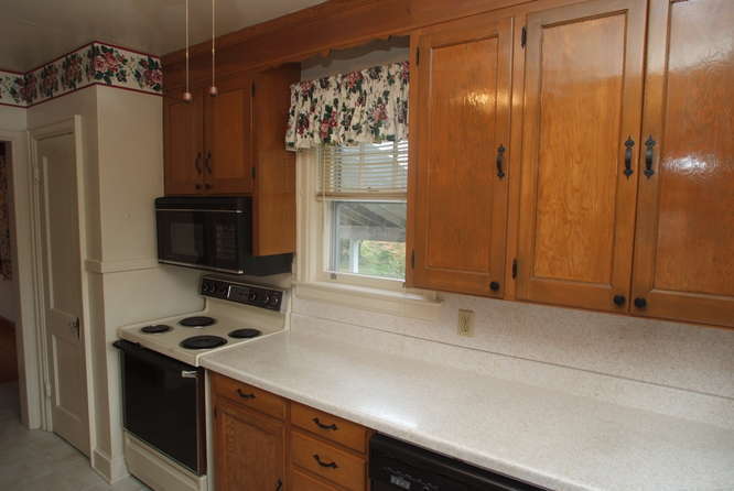 1023 Persinger Road Southwest Roanoke, VA 24015 - Photo 22 of 45 1023_Persinger_Road_SW_Roanoke-small-013