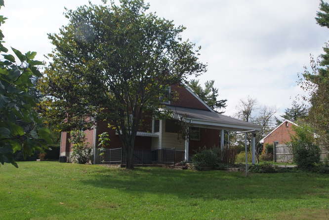 1023 Persinger Road Southwest Roanoke, VA 24015 - Photo 39 of 45 1023_Persinger_Road_SW_Roanoke-small-031