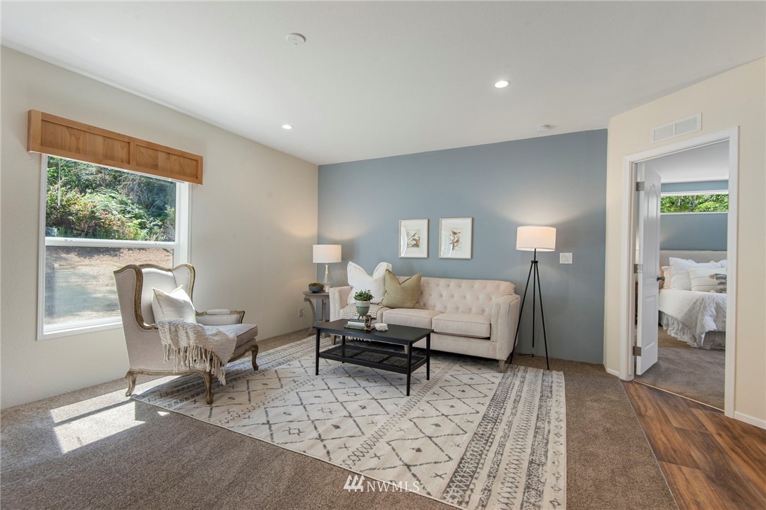 4400 East Rasor Road Belfair, WA 98528 - Photo 3 of 34 Gallery Image 3