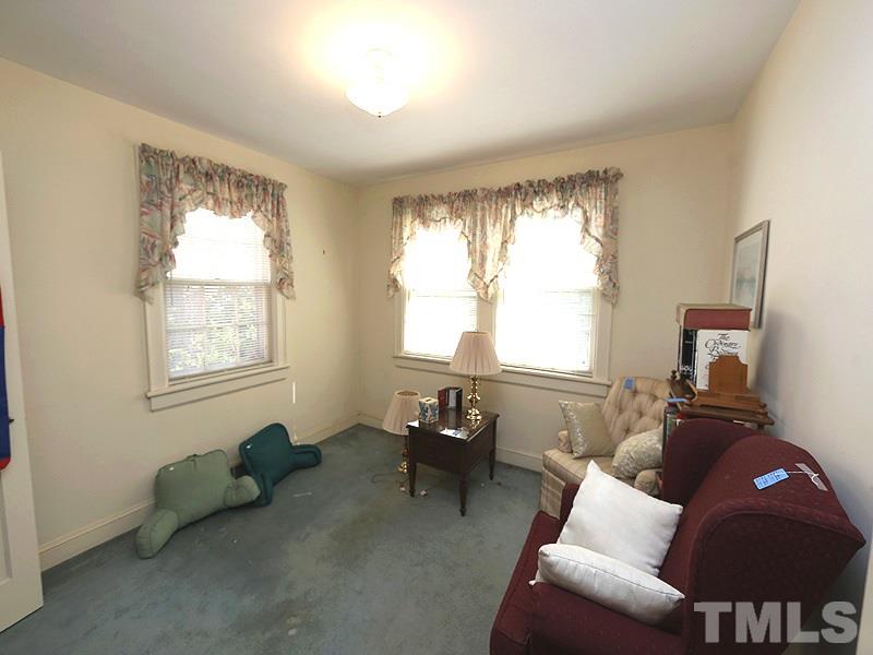 304 Furches Street Raleigh, NC 27607 - Photo 6 of 16