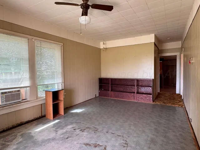 $65,000 | 808 South Cornell Avenue, Fritch, TX 79036