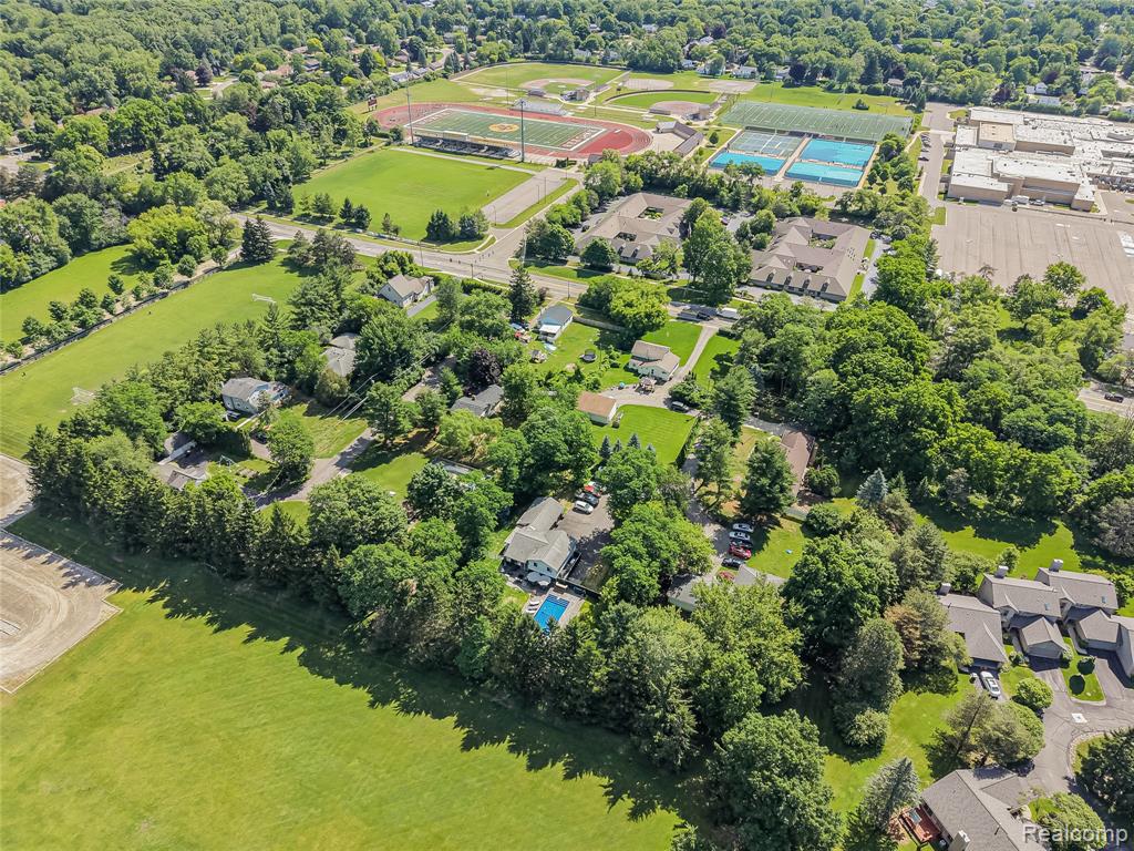 29721 Farmington Road Farmington, MI 48331 - Photo 40 of 45