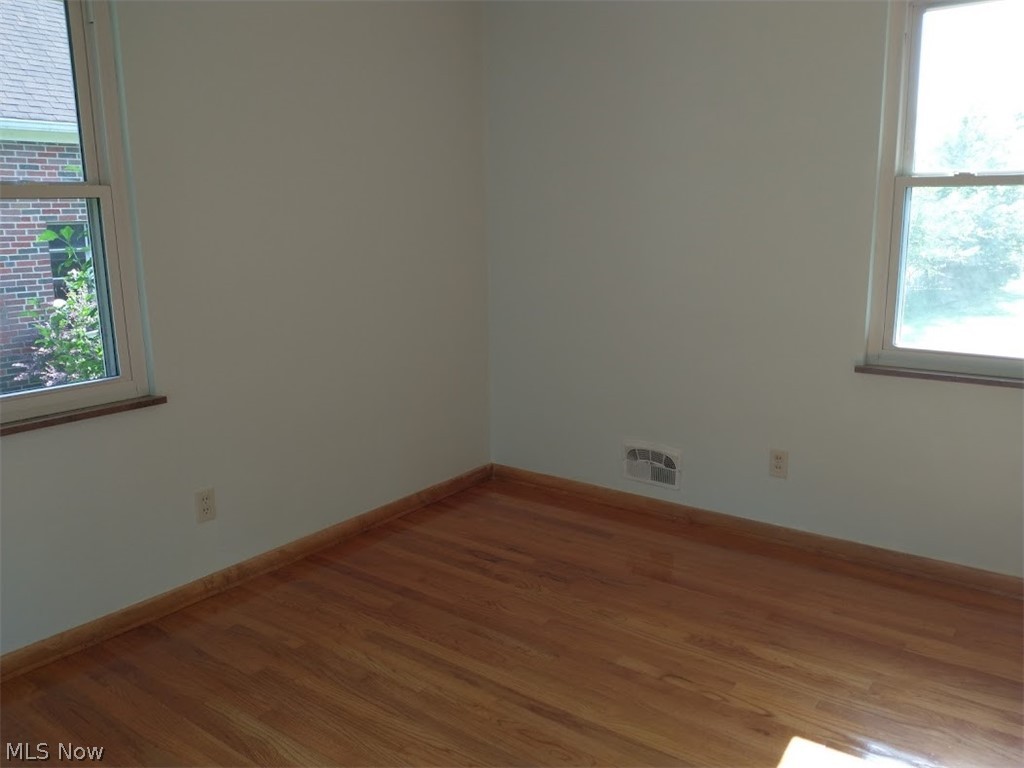 6620 York Road Parma Heights, OH 44130 - Photo 10 of 13 Bedroom