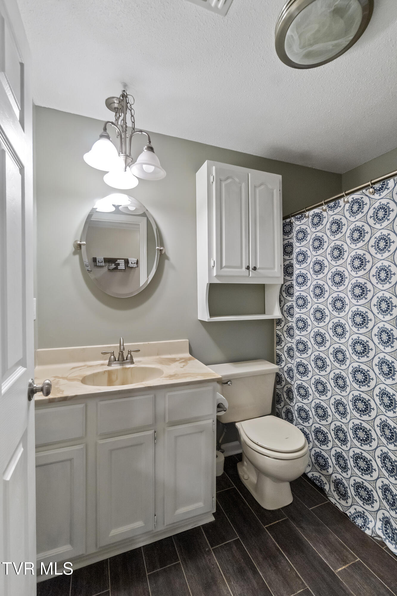 1147 Timbers East, Unit 1 Greeneville, TN 37745 - Photo 12 of 39 DSC06605