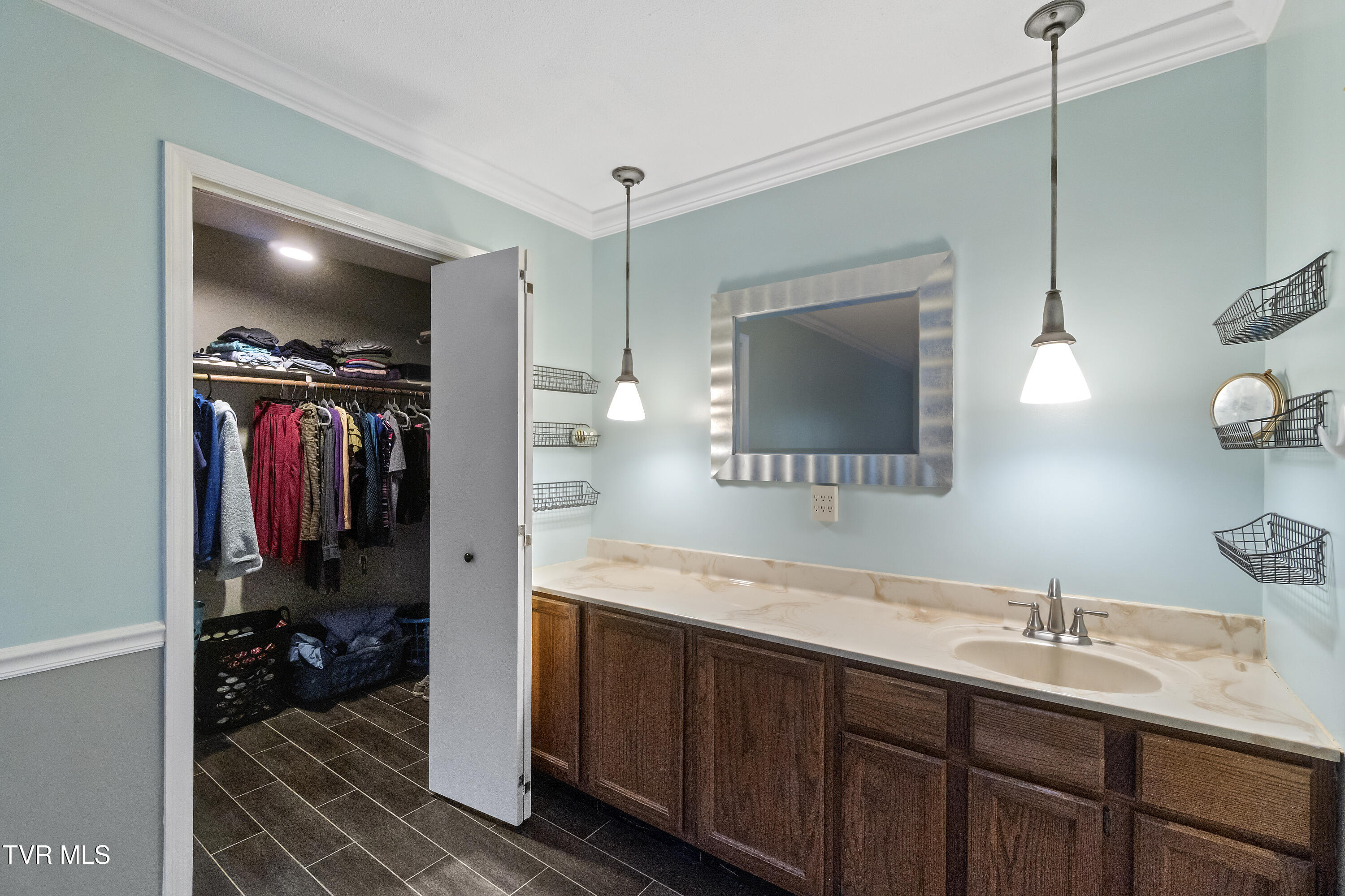 1147 Timbers East, Unit 1 Greeneville, TN 37745 - Photo 17 of 39 DSC06644
