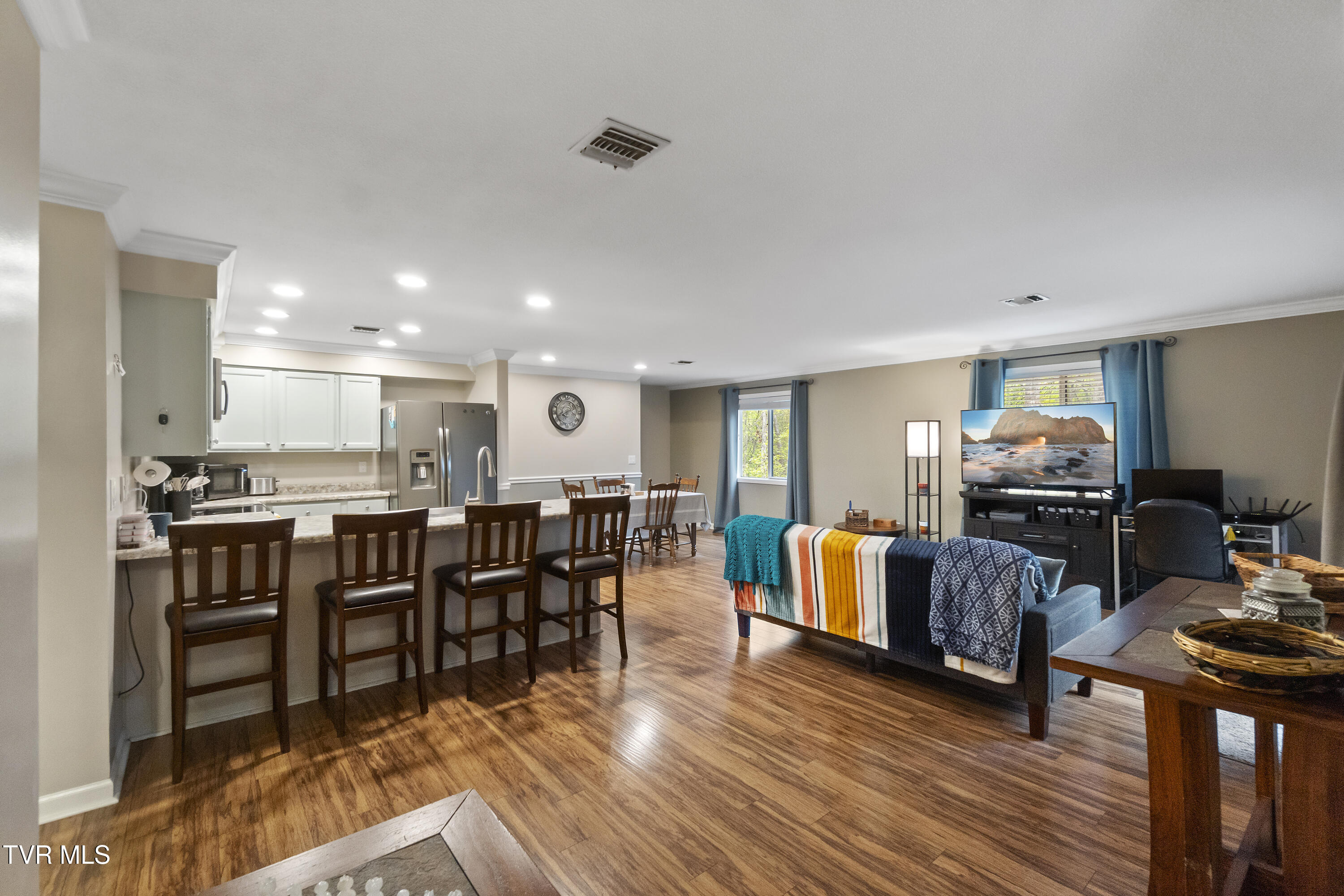 1147 Timbers East, Unit 1 Greeneville, TN 37745 - Photo 3 of 39 DSC06560