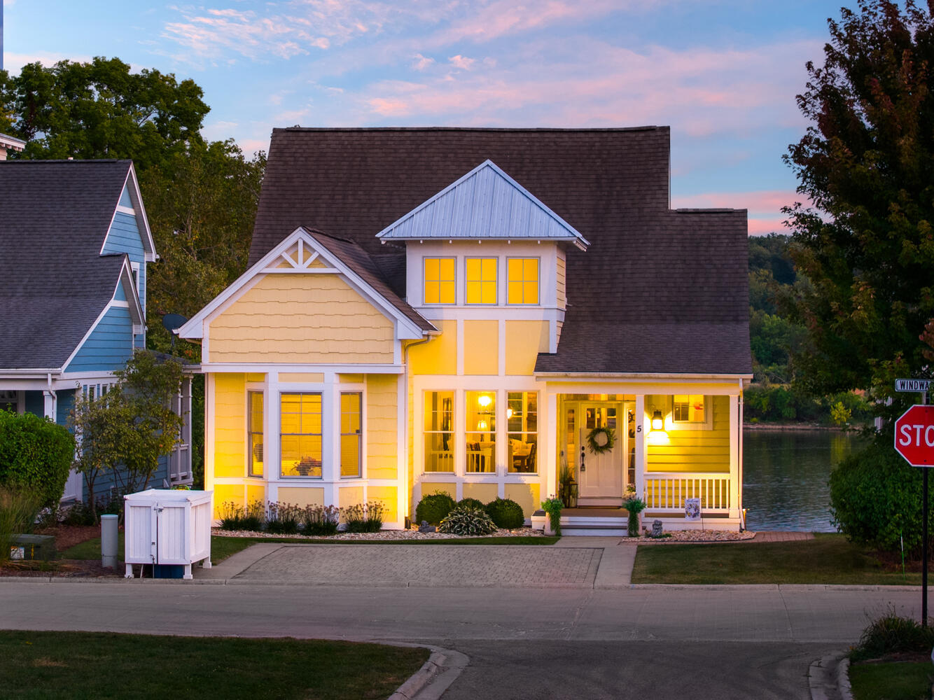 5 Windward Way Ottawa, IL 61350 - Photo 6 of 50 a front view of house with yard