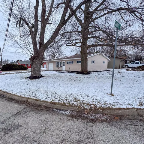 $219,000 | 138 Garden Drive, Belvidere, IL 61008