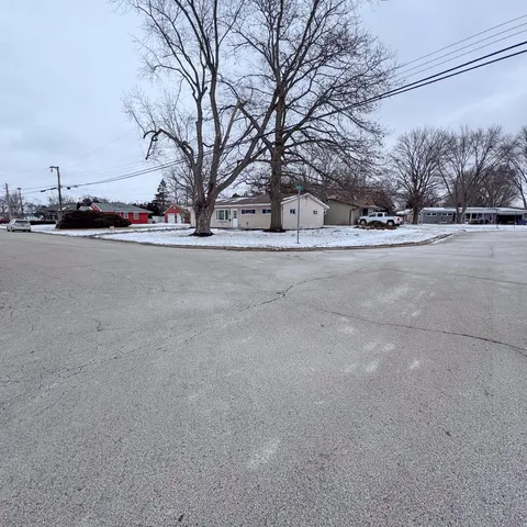 $219,000 | 138 Garden Drive, Belvidere, IL 61008