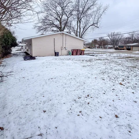 $219,000 | 138 Garden Drive, Belvidere, IL 61008