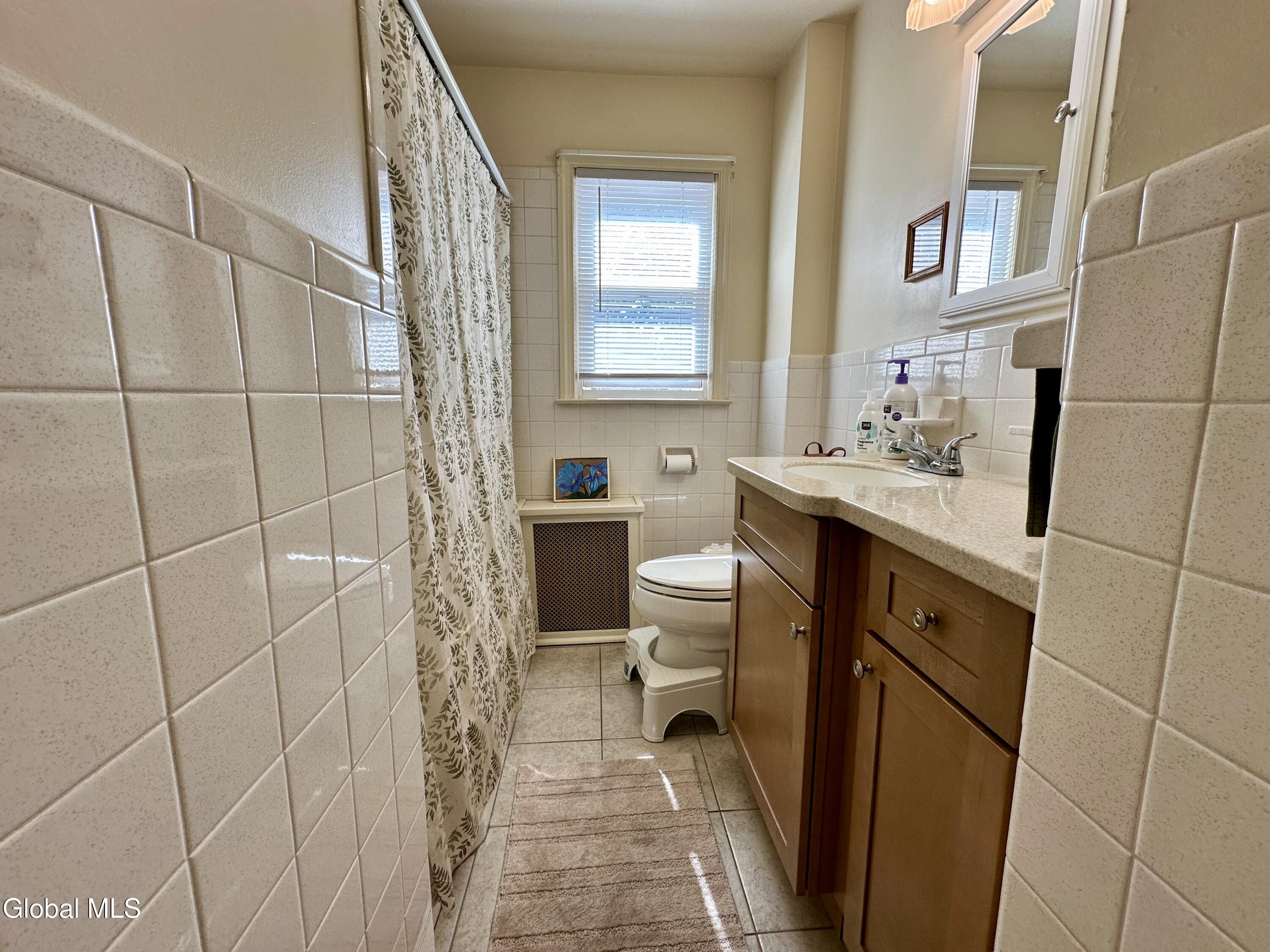 1043 Bill Road Schenectady, NY 12303 - Photo 12 of 37 A24B90D4-4BE6-462C-BD85-40BBF02BFD3F_1_2