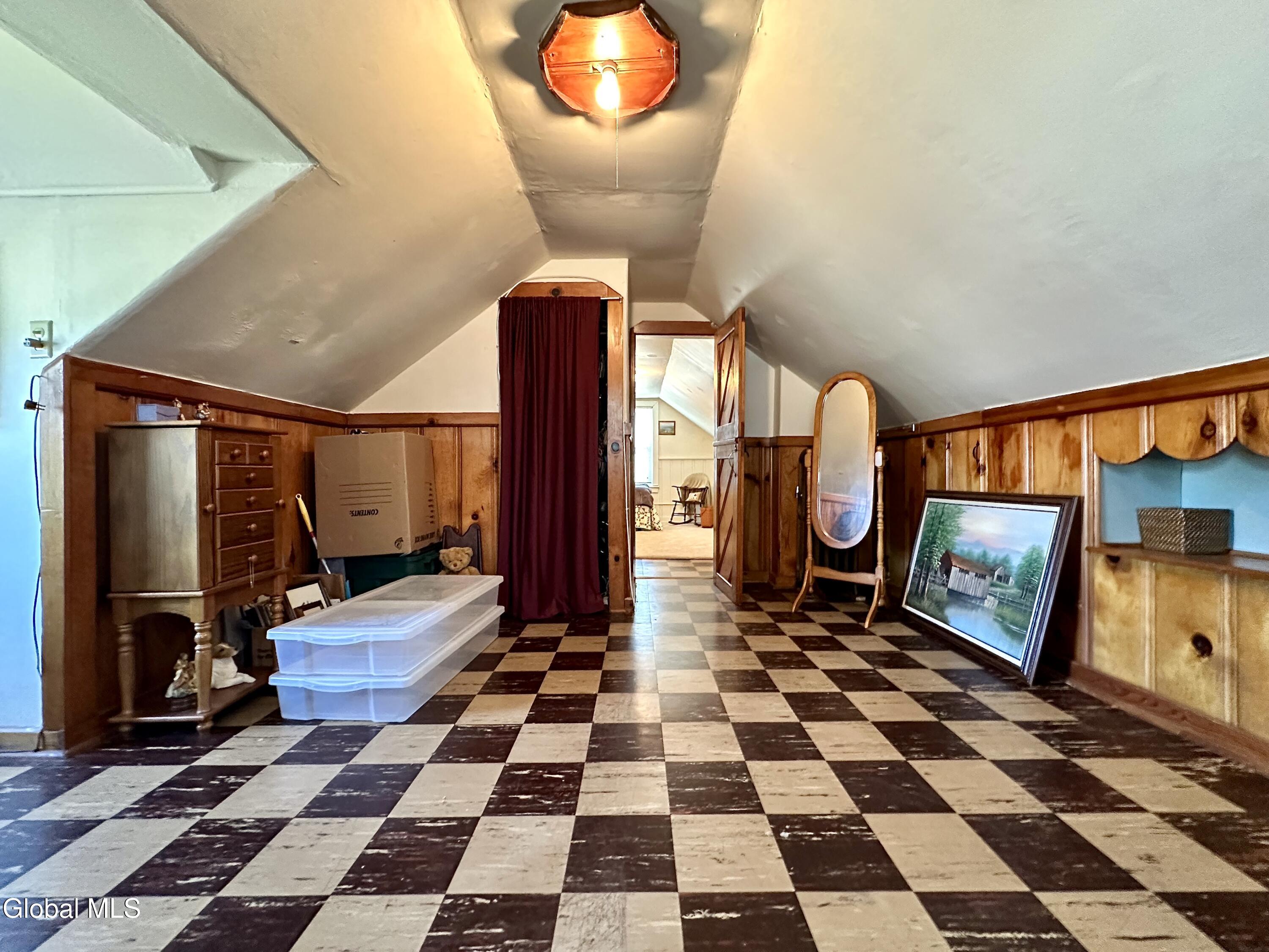 1043 Bill Road Schenectady, NY 12303 - Photo 23 of 37 165750BF-34C4-4F8B-8C51-2EDA7173A664_1_2