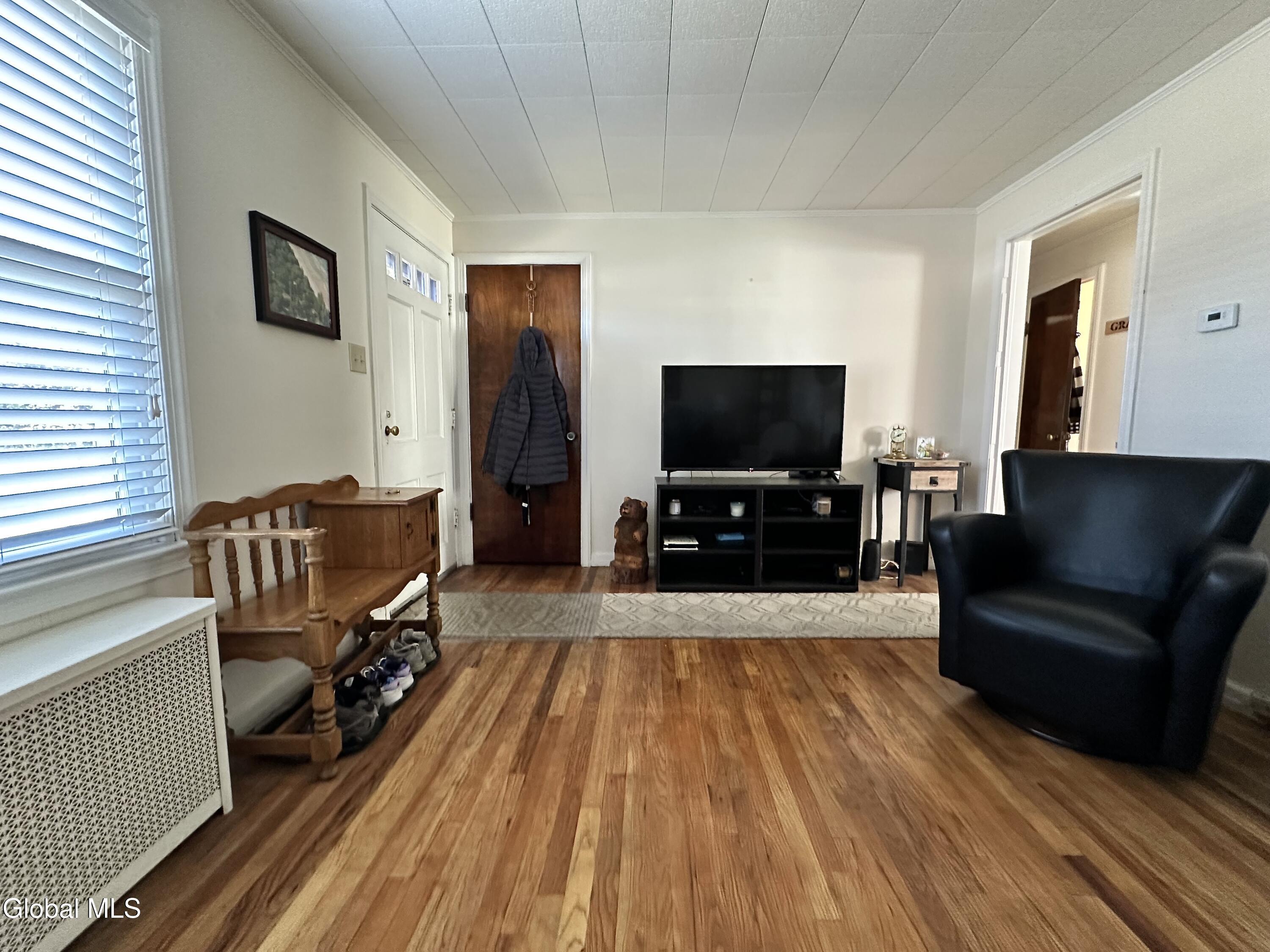 1043 Bill Road Schenectady, NY 12303 - Photo 4 of 37 403212A0-D313-493C-AC83-1231612329F0_1_2