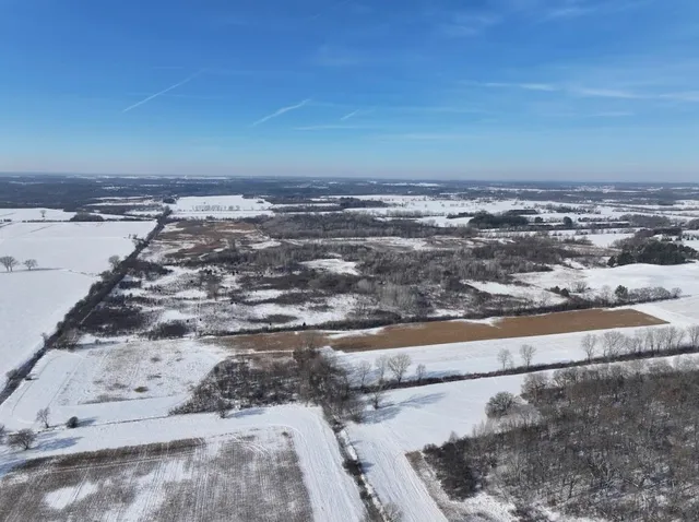 $490,000 | 70 M/l Acres State Road 20, East Troy, WI 53120