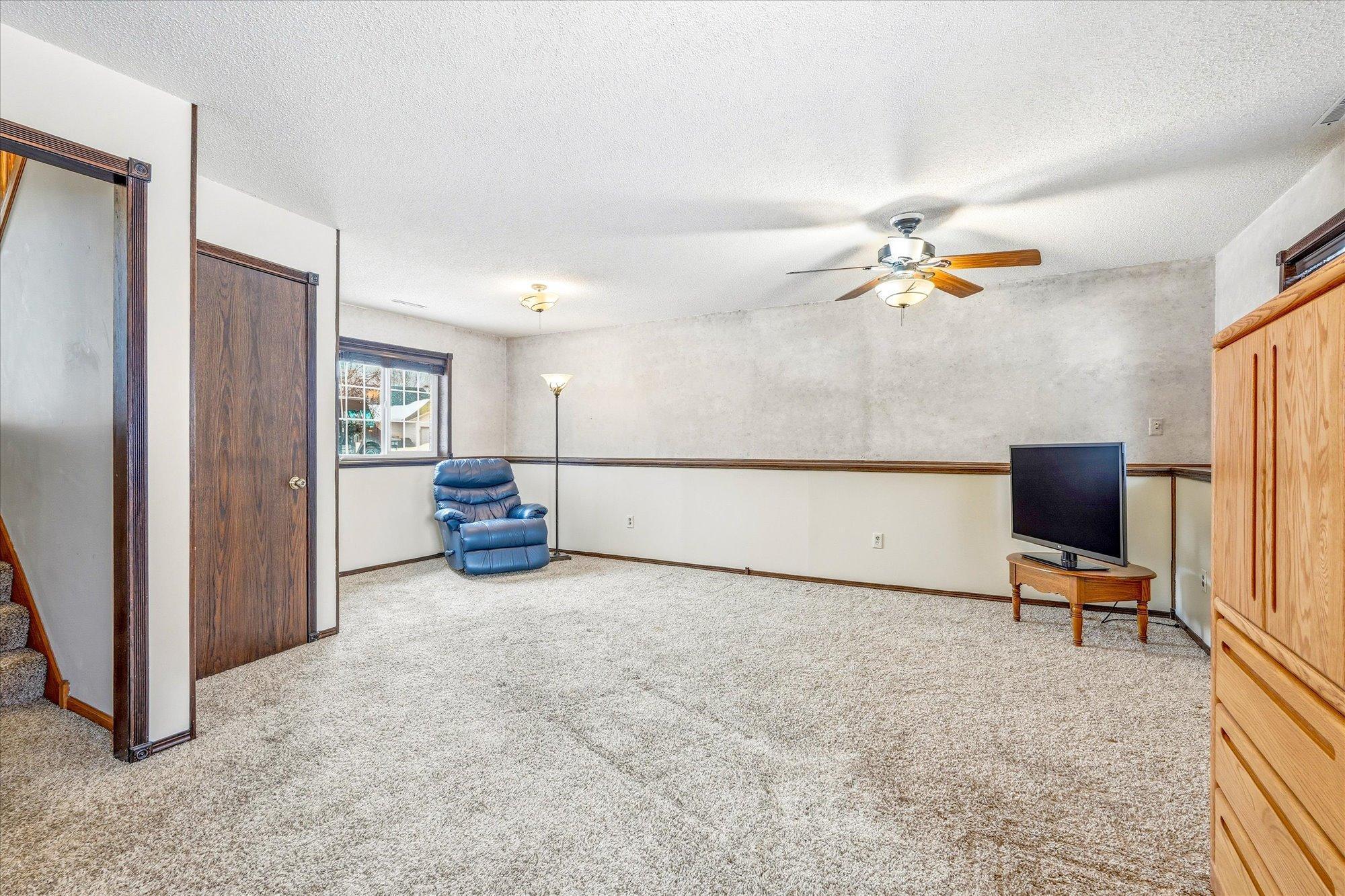 9072 Farmstead Avenue Monticello, MN 55362 - Photo 19 of 27