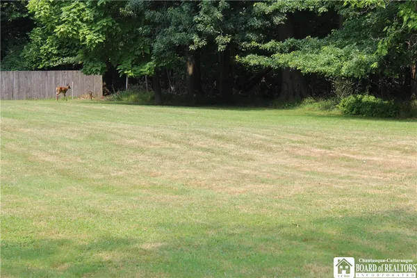 $424,900 | 330 Central Avenue, Pomfret, NY 14063