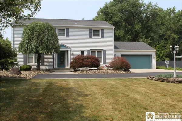 $424,900 | 330 Central Avenue, Pomfret, NY 14063