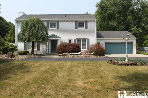 $424,900 | 330 Central Avenue, Pomfret, NY 14063