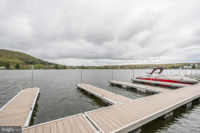 $559,000 | 5 Hartwood Drive, Unit H, McHenry, MD 21541