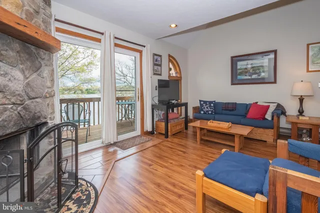 $559,000 | 5 Hartwood Drive, Unit H, McHenry, MD 21541