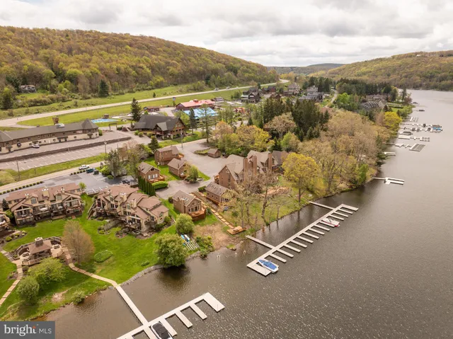 $559,000 | 5 Hartwood Drive, Unit H, McHenry, MD 21541