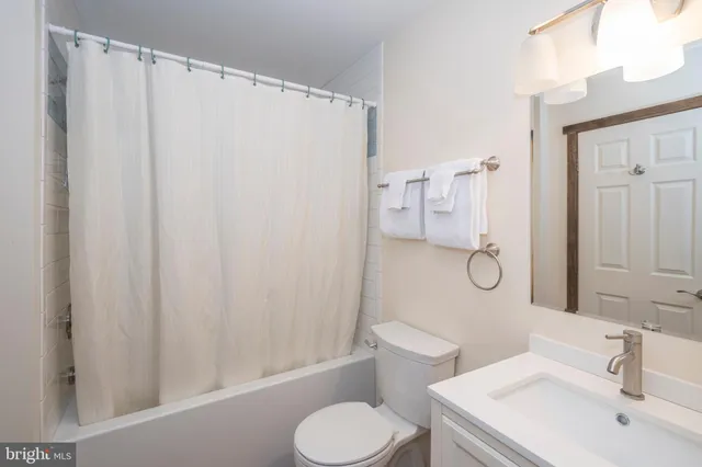 $559,000 | 5 Hartwood Drive, Unit H, McHenry, MD 21541