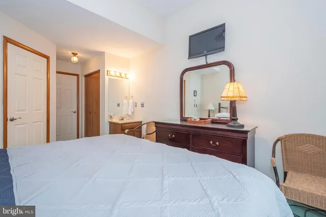 $559,000 | 5 Hartwood Drive, Unit H, McHenry, MD 21541