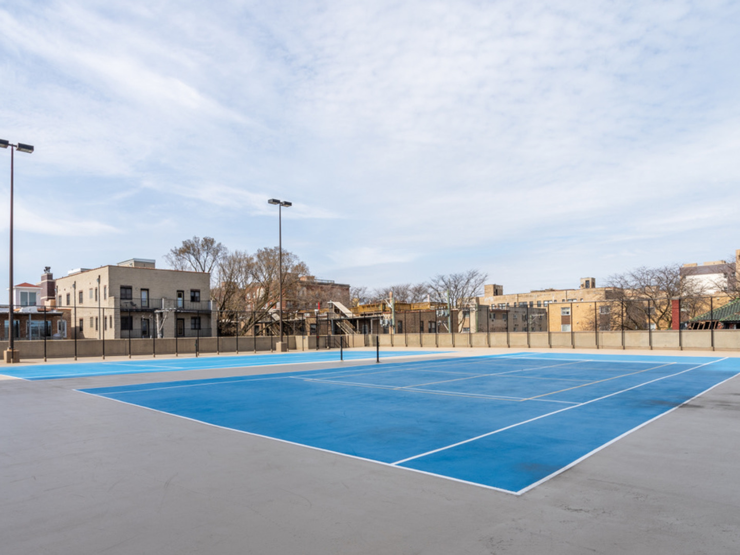 5320 North Sheridan Road, Unit 2109 Chicago, IL 60640 - Photo 15 of 16 a view of a city