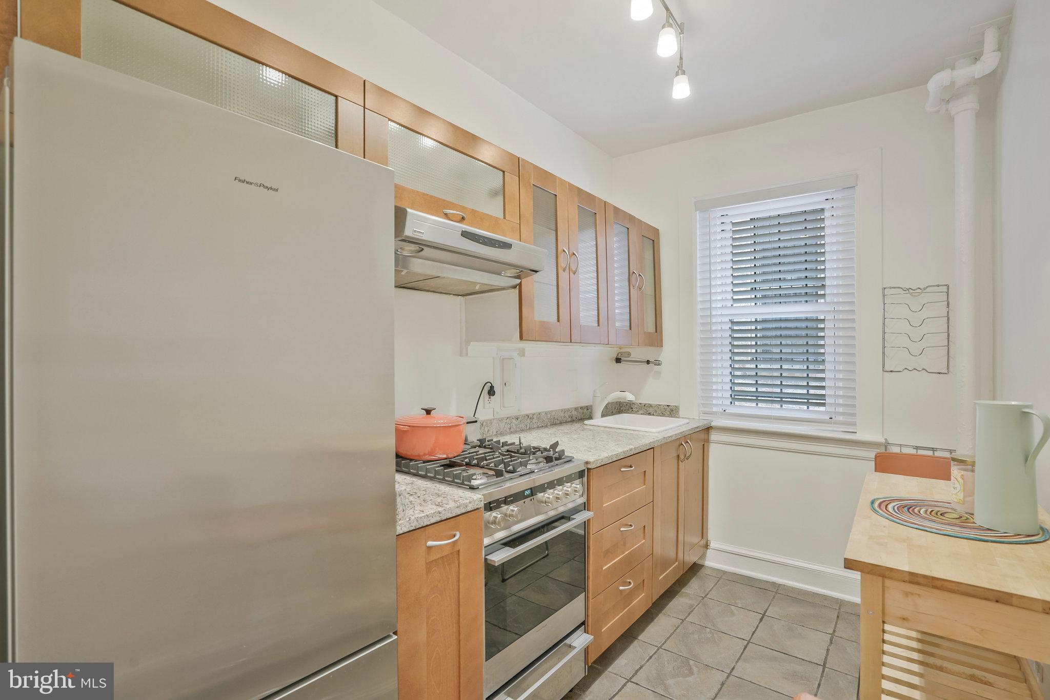 1954 Columbia Road Northwest, Unit 101 Washington, DC 20009 - Photo 17 of 37 Gallery Image 17