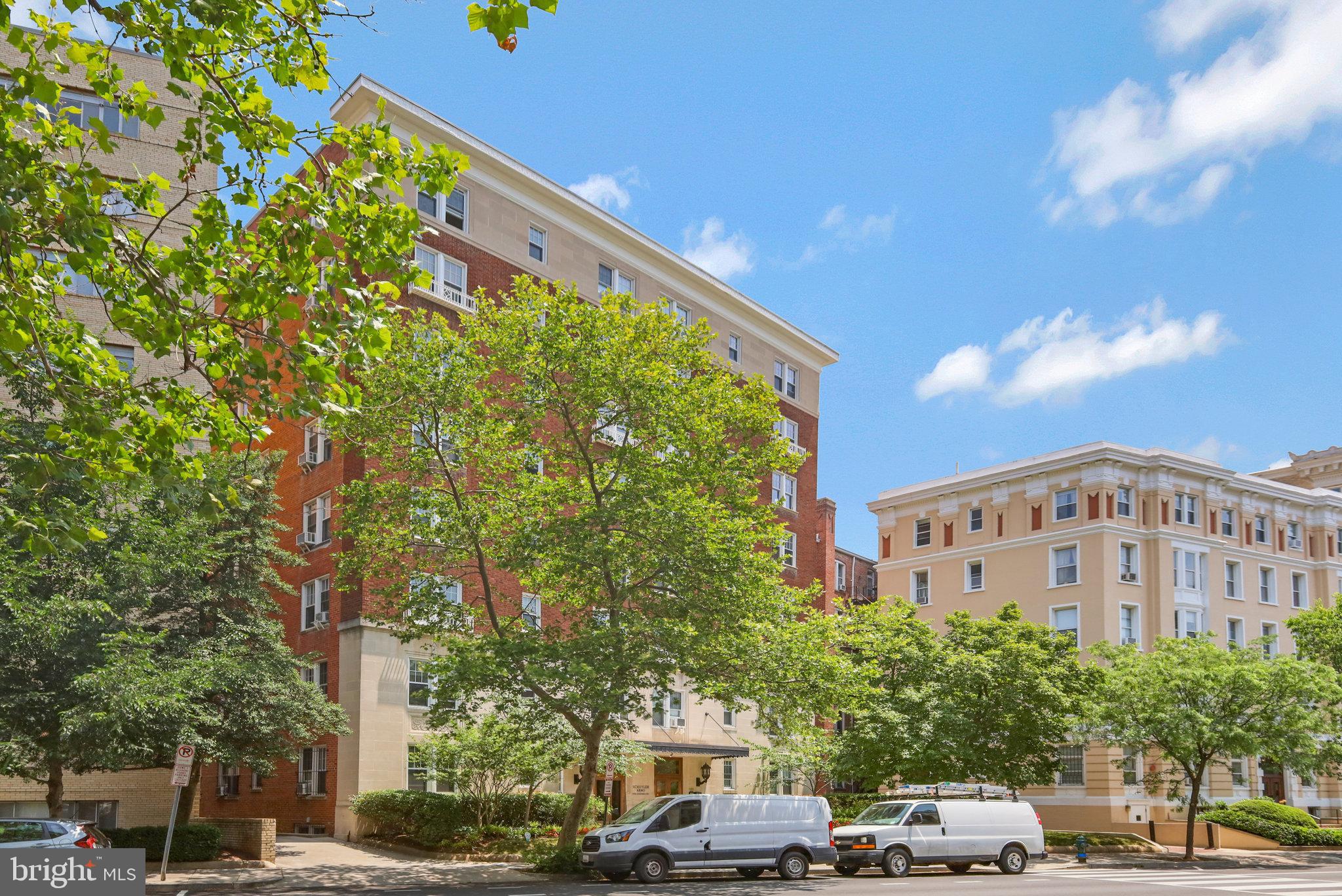 1954 Columbia Road Northwest, Unit 101 Washington, DC 20009 - Photo 2 of 37 Gallery Image 2