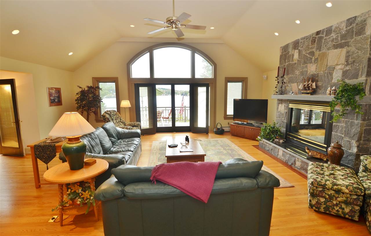 94 Jobs Creek Road Sunapee, NH 03782 - Photo 3 of 35