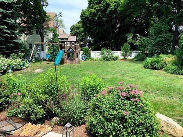 231 Appleton Street Arlington, MA 02476 - Photo 40 of 41 Gallery Image 40