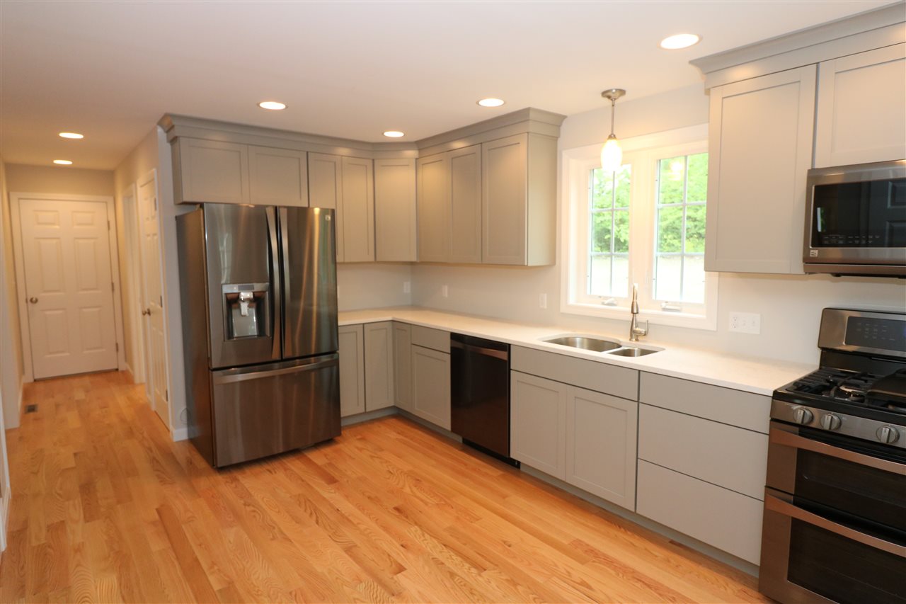10 French Road, Unit 102 Epping, NH 03042 - Photo 2 of 37