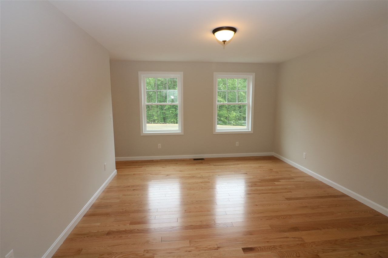 10 French Road, Unit 102 Epping, NH 03042 - Photo 16 of 37