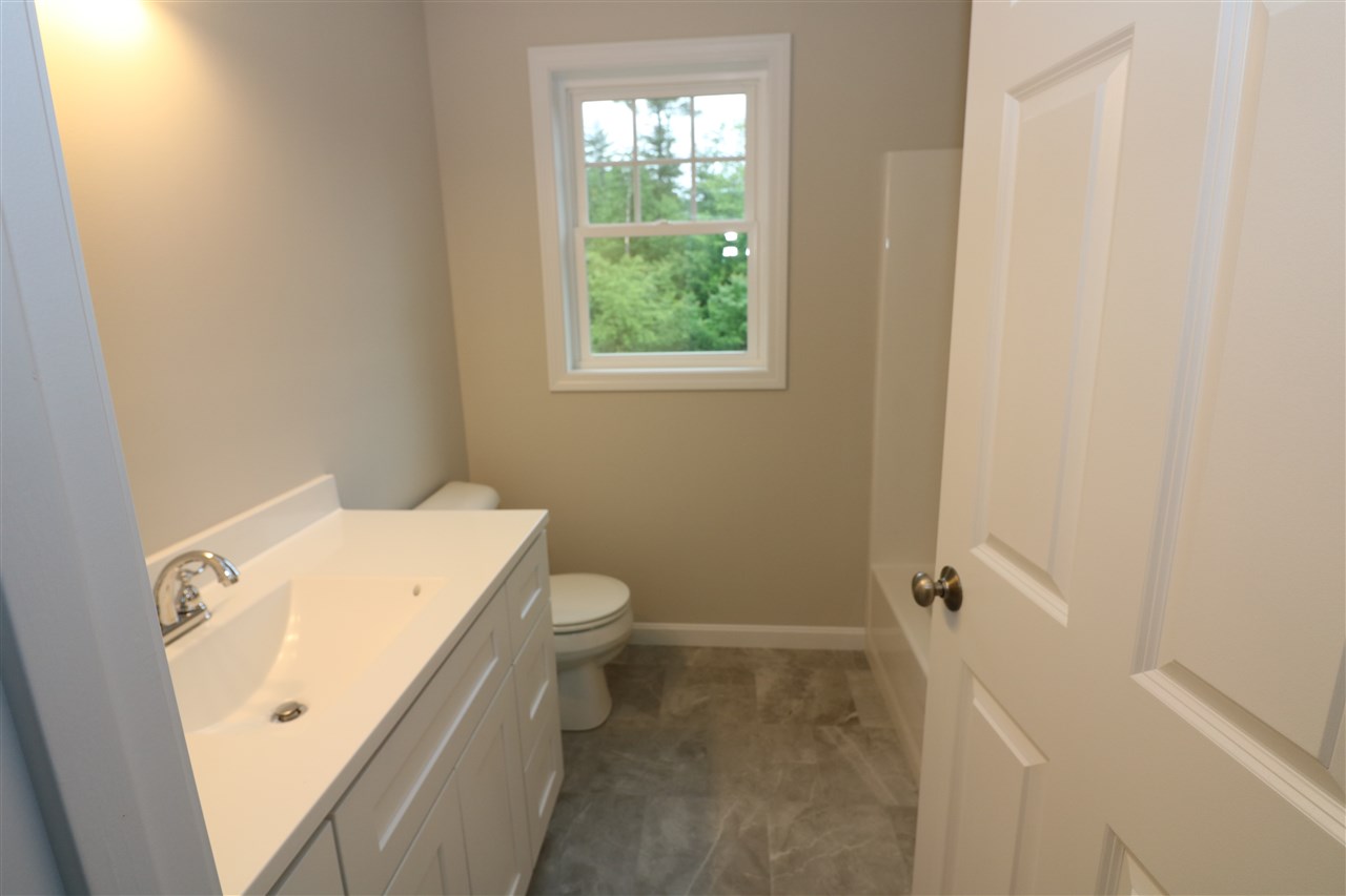 10 French Road, Unit 102 Epping, NH 03042 - Photo 32 of 37
