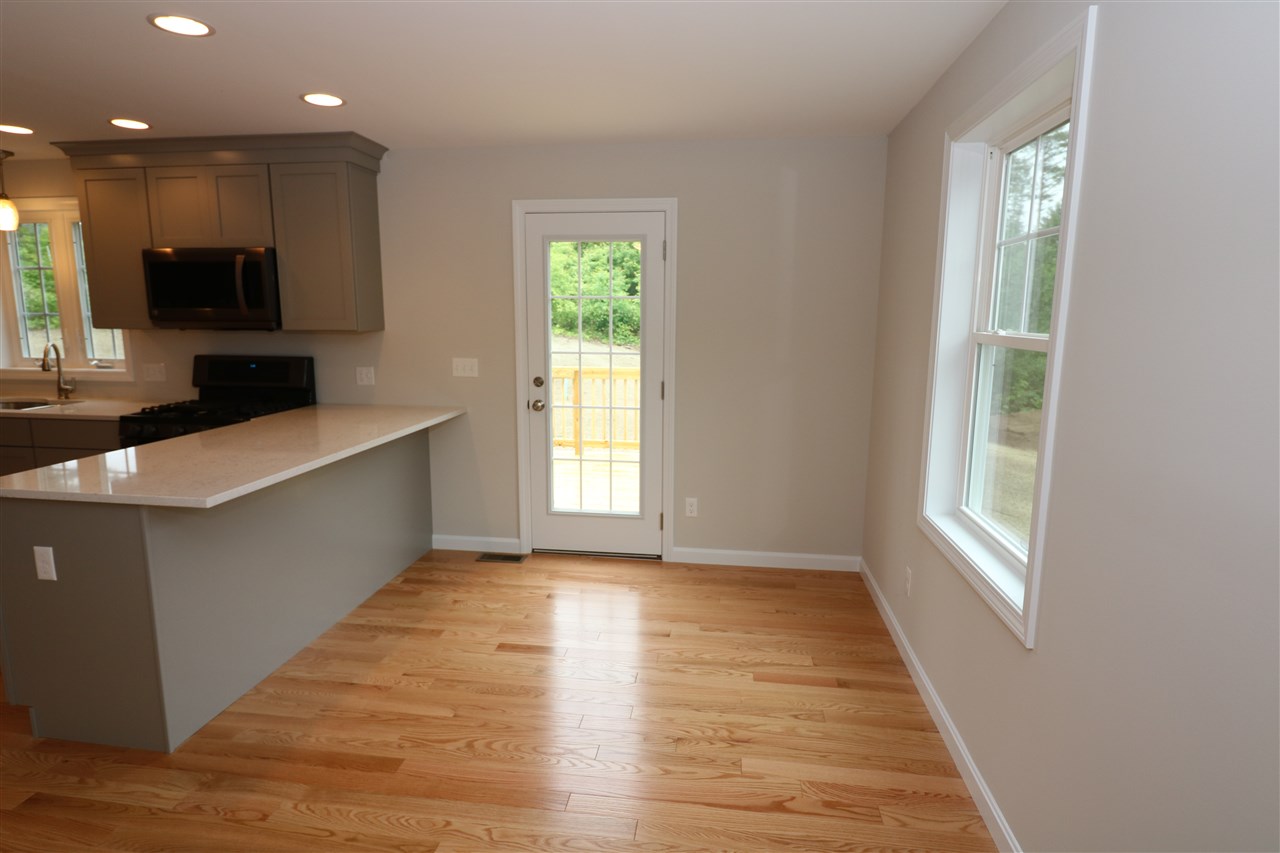 10 French Road, Unit 102 Epping, NH 03042 - Photo 7 of 37
