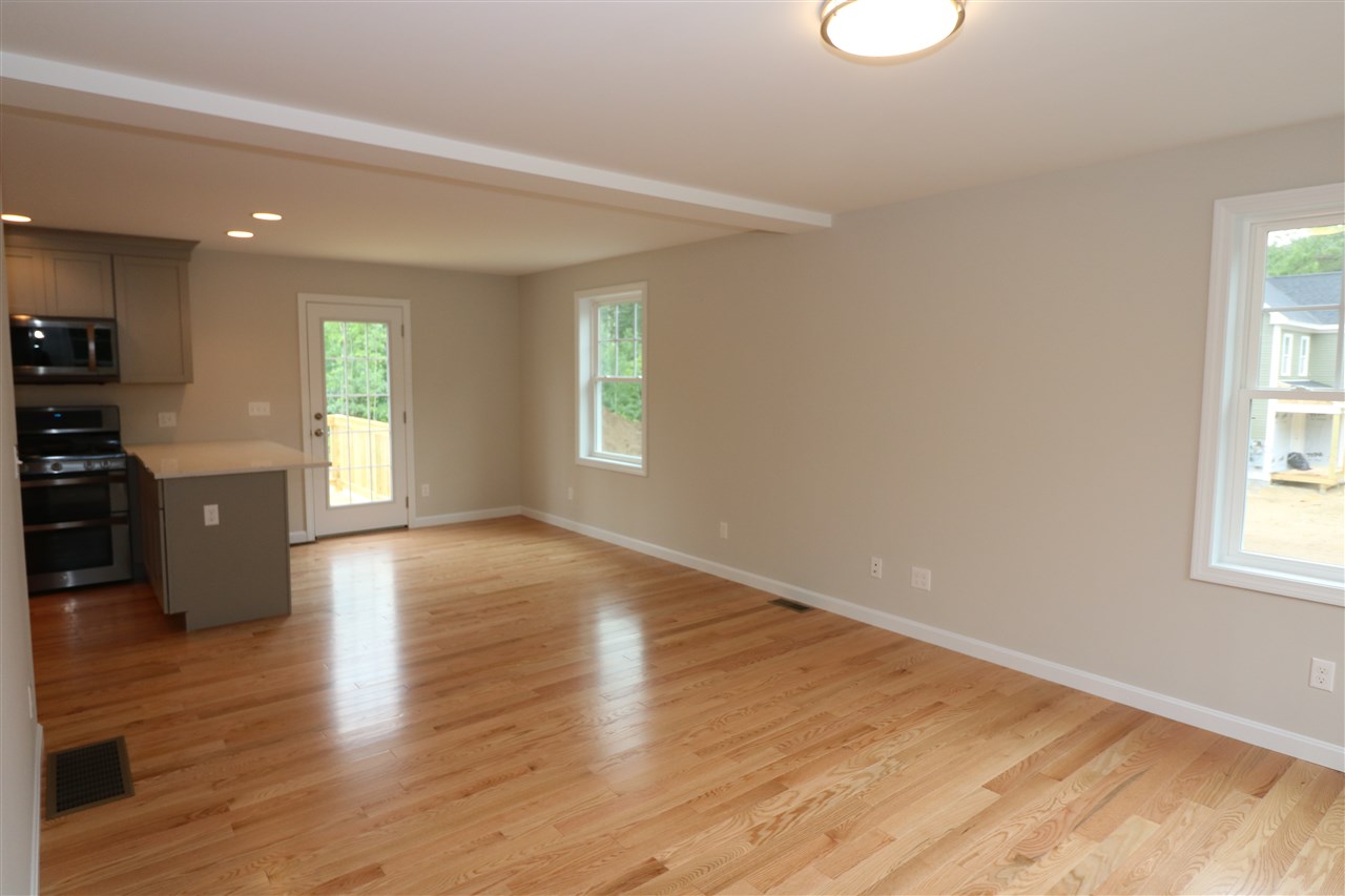 10 French Road, Unit 102 Epping, NH 03042 - Photo 10 of 37