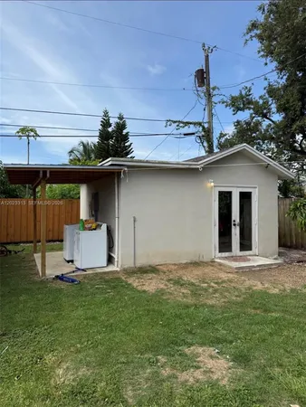 $1,150 | 1360 Northwest 9th Street, Unit 1, Homestead, FL 33030