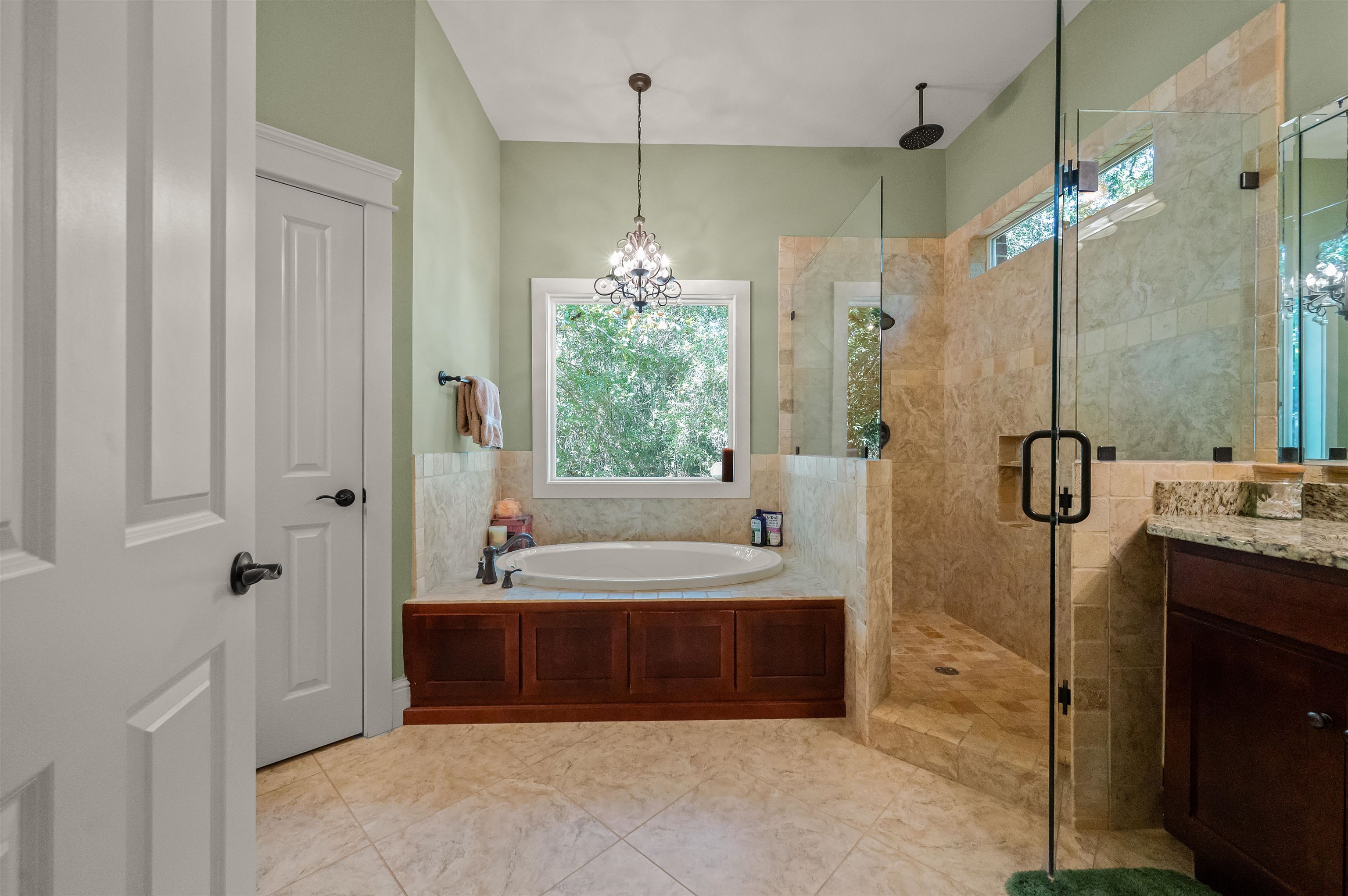 8955 North Lamhatty Lane Daphne, AL 36526 - Photo 25 of 73 Primary Bathroom