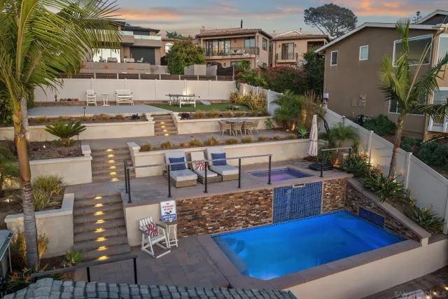 a view of a buildings