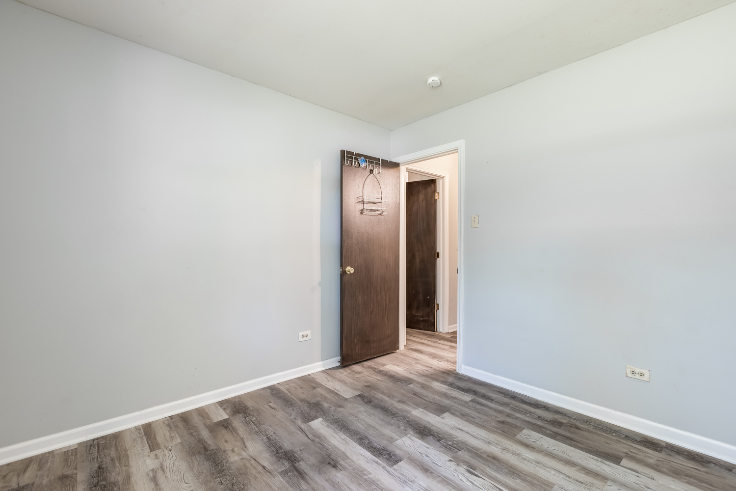 4042 Charleston Road Matteson, IL 60443 - Photo 19 of 27