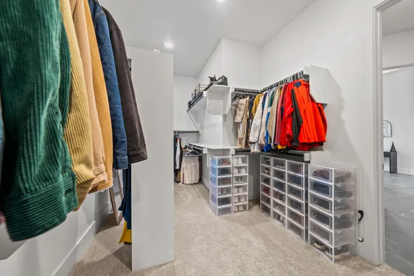 $725,000 | 124 Low River Lane, Georgetown, TX 78628