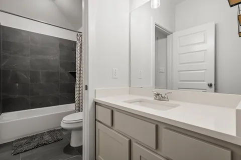 $700,000 | 124 Low River Lane, Georgetown, TX 78628