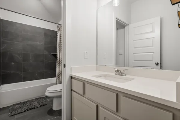 $725,000 | 124 Low River Lane, Georgetown, TX 78628